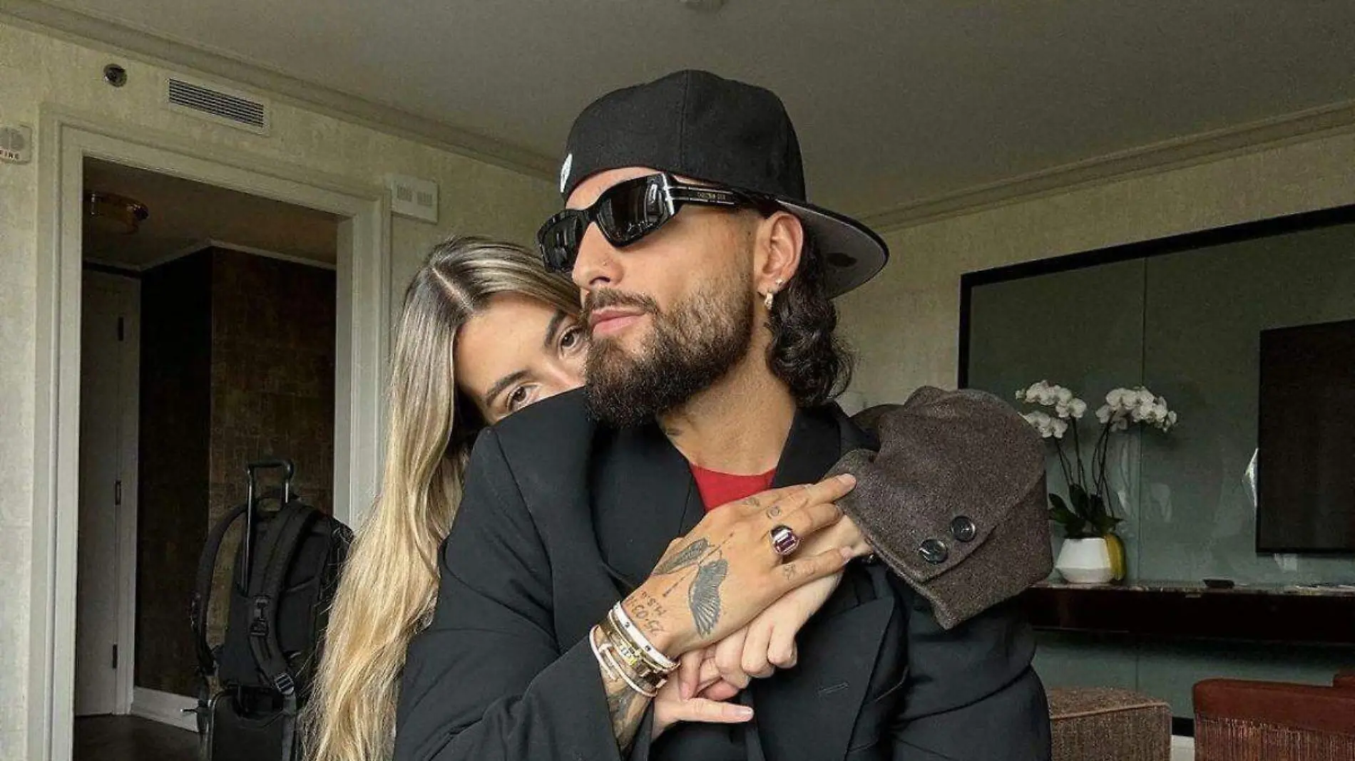 Maluma y su novia anuncian que serán papás